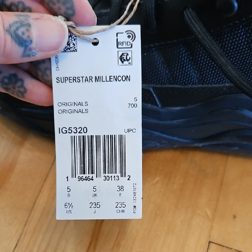 Adidas Black High-Top Boots - Picture 5 of 6